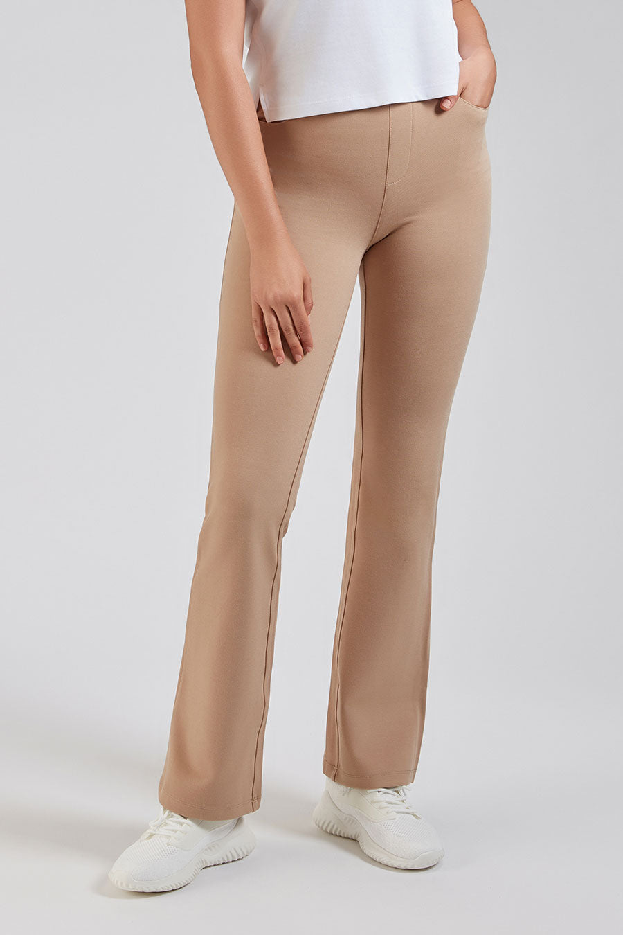 Buy VERO MODA Solid Slim Fit Polyester Women's Formal Wear Pant | Shoppers  Stop